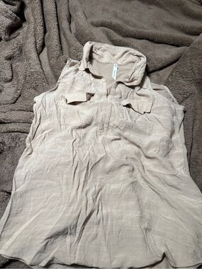 NY Collection Sleeveless Tank Top in Light Beige